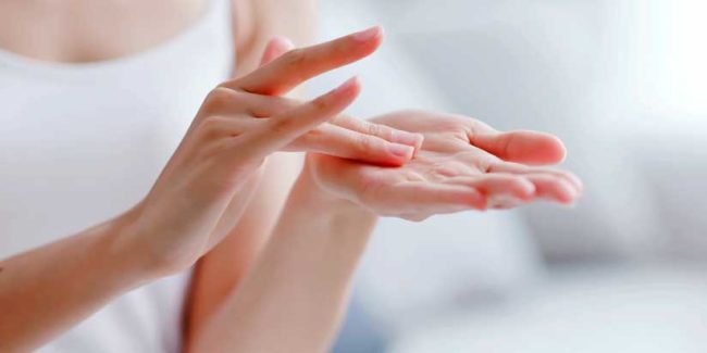 Handpflege Handpflege